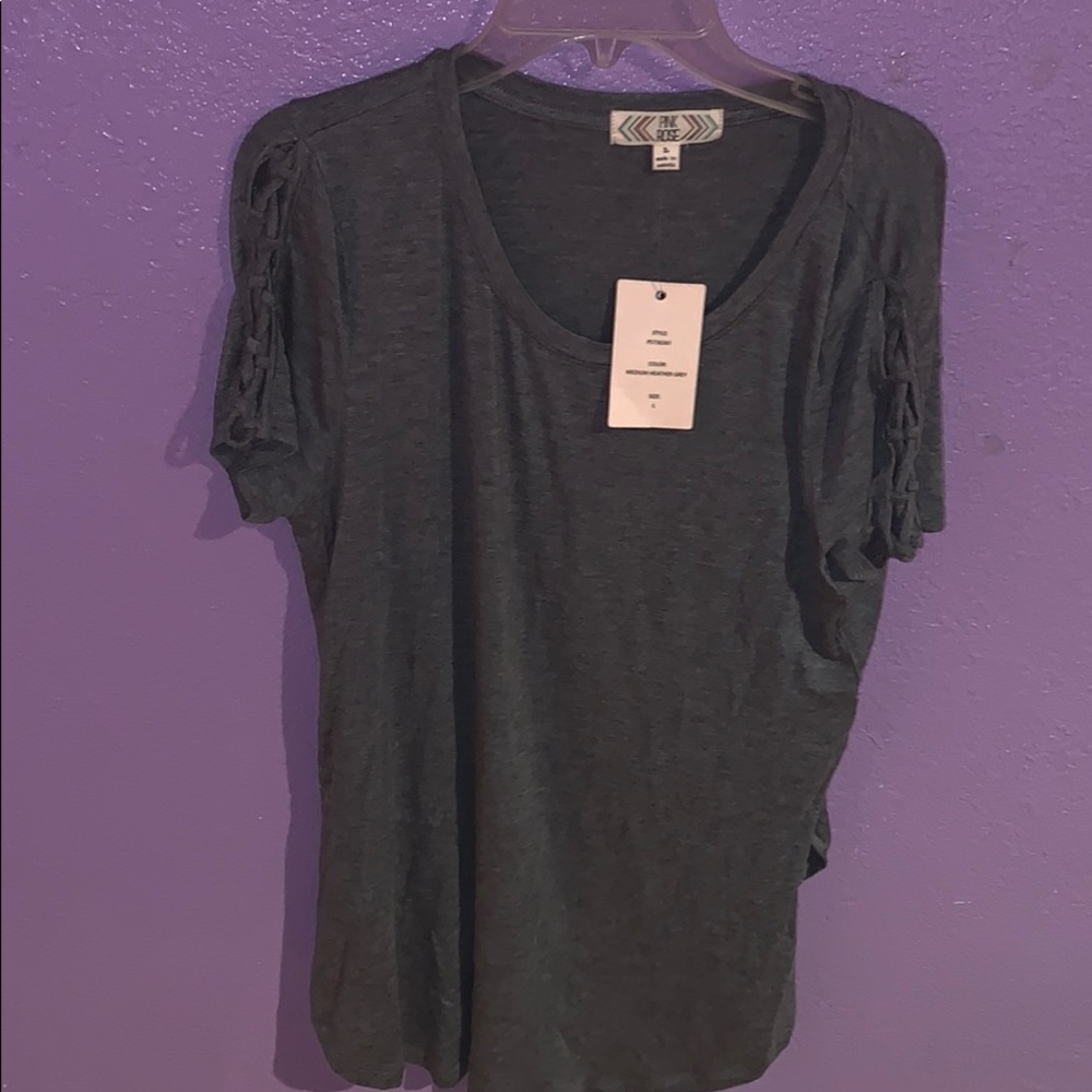 Gray tank